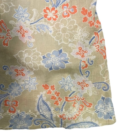 Women’s Eddie Bauer Tan Blouse - Picture 4 of 8